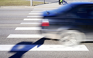 Potrącenie 68-latki na oznakowanym przejściu dla pieszych. To kolejny taki wypadek w Olsztynie